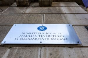 la-ministerul-muncii-sunt-asteptati-la-discutii-liderii-sindicatelor-din-invatamant