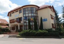 diferit-de-targu-mures,-corunca-interzice-jocurile-de-noroc.-pacanelele-au-30-de-zile-sa-inchida