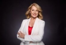 zeita-de-la-montreal,-nadia-comaneci,-a-primit-astazi-cea-mai-inalta-distinctie-a-statului-roman-pentru-sportivi