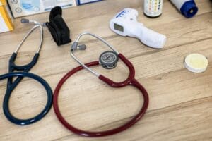 astazi-au-intrat-in-vigoare-noi-reguli-privind-plata-primei-zile-de-concediu-medical.