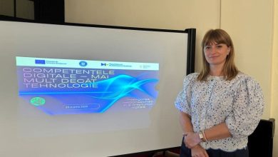 biblioteca-judeteana-mures-lanseaza-cursul-gratuit-de-competente-digitale