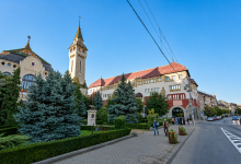 colegiul-de-arta-inchide-festivitatile-de-absolvire-la-targu-mures,-cu-o-ceremonie-la-palatul-culturii