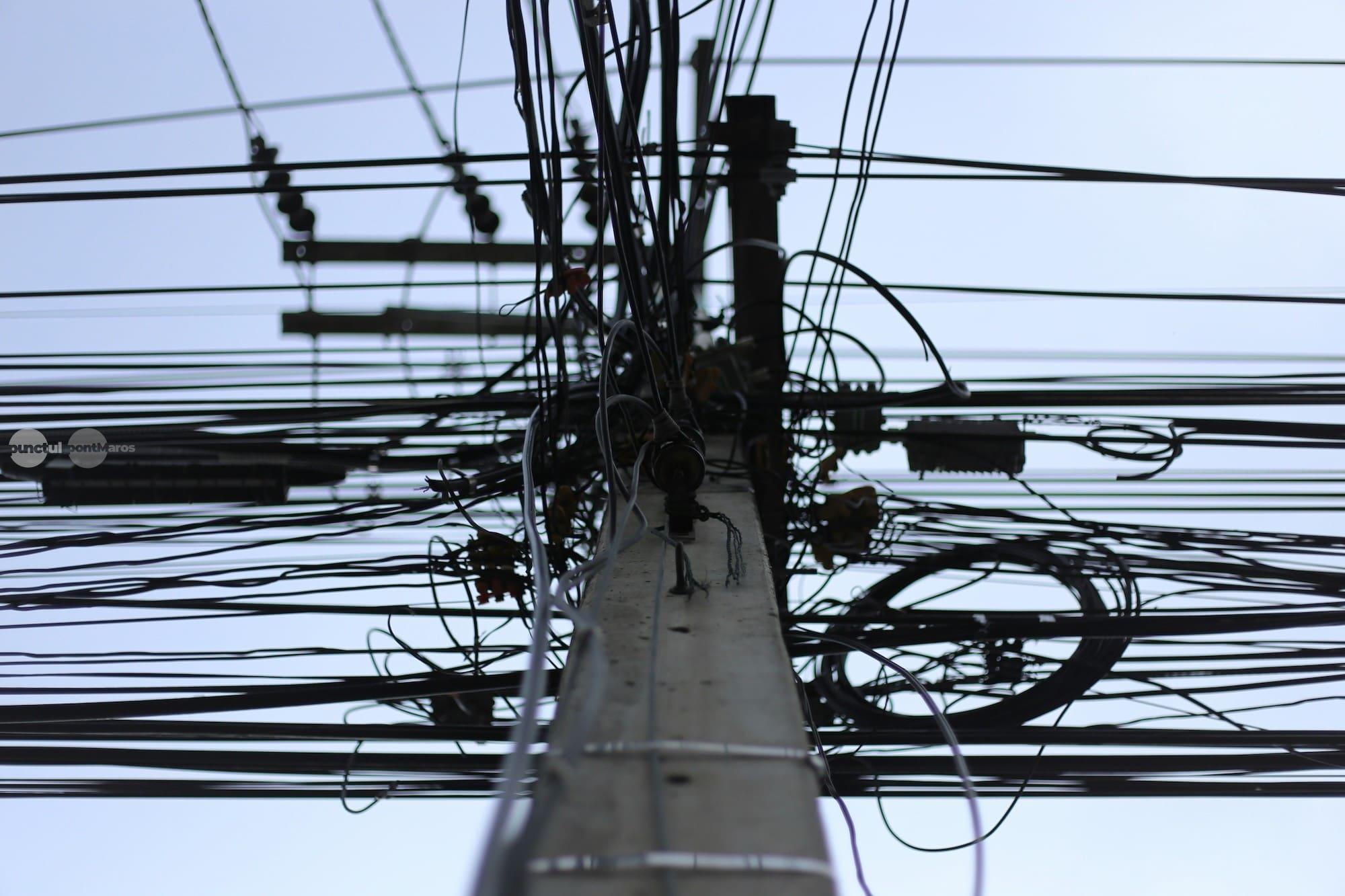 cablurile-electrice-subterane-din-tudor-vor-fi-modernizate.-1,5-milioane-de-euro-pusi-la-bataie