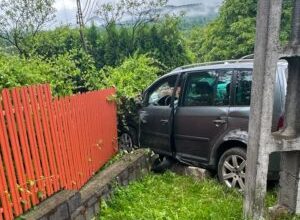 o-masina-a-lovit-o-conducta-de-gaz,-la-sovata