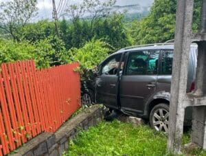 o-masina-a-lovit-o-conducta-de-gaz,-la-sovata