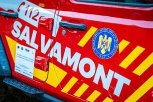 salvamont-romania,-recomandari-de-vara-pentru-turisti:-ursii-si-viperele-coboara-tot-mai-des-in-poteci