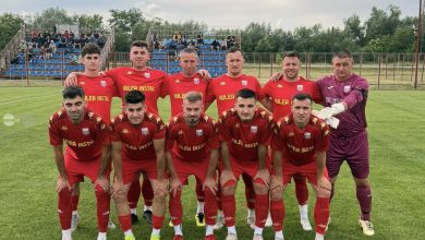 lupta-stransa-pentru-promovare-in-liga-4-de-fotbal-mures,-intre-academica-transilvania-targu-mures-si-avantul-reghin