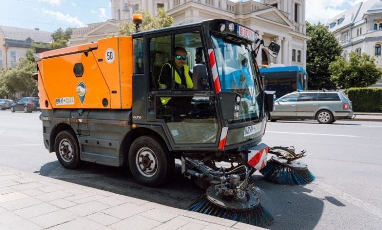 activitatea-de-salubrizare-stradala-reluata-in-targu-mures