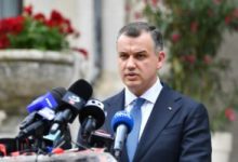 premierul-desemnat,-eugen-tomac,-va-avea-si-astazi-o-zi-de-negocieri-politice