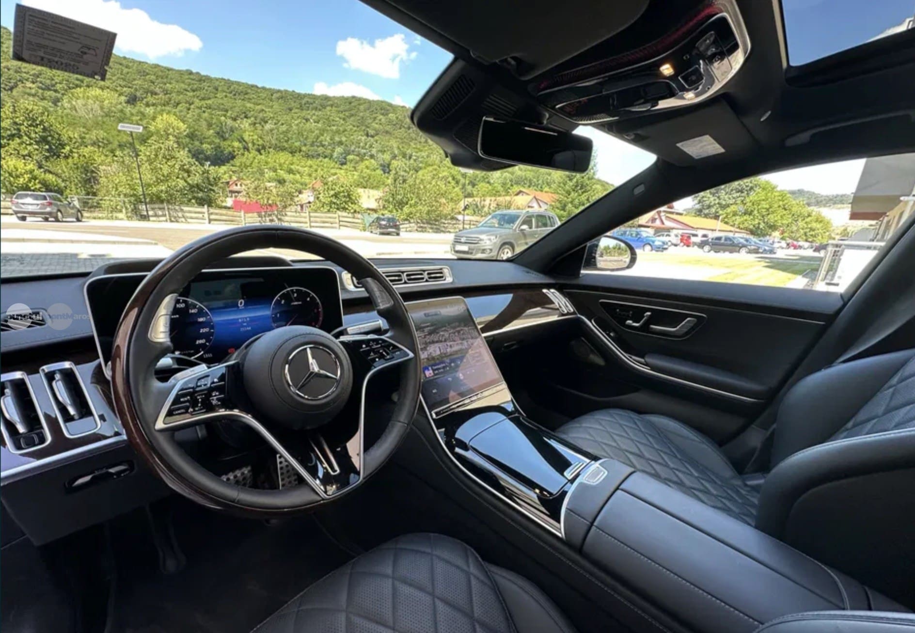 un-mercedes-de-lux-din-2024-se-vinde-la-sighisoara-cu-aproape-108.000-de-euro