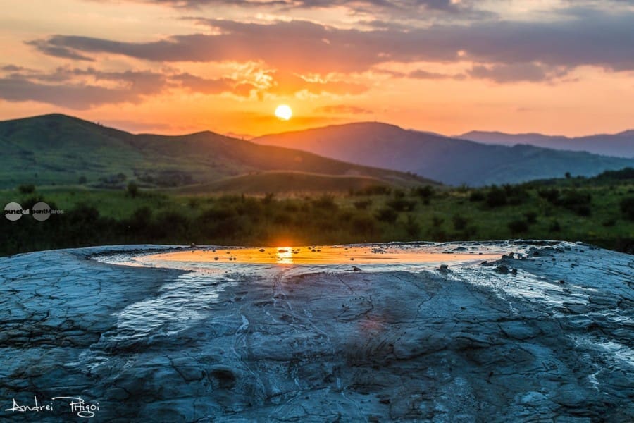 vulcanii-noroiosi,-buzau,-locul-3-in-destinatia-anului-la-categoria-comori-naturale