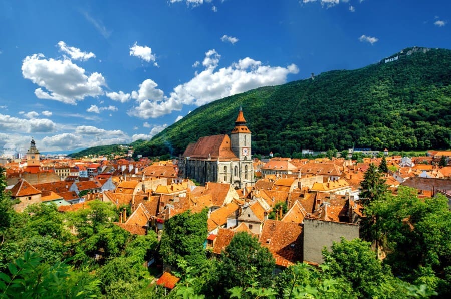 biserica-neagra,-brasov,-locul-3-in-destinatia-anului-la-categoria-landmarks