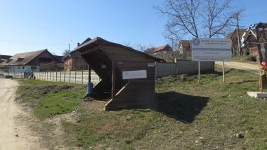 iernutul-intra-in-era-transportului-electric-cu-doua-autobuze-si-opt-statii-noi-cu-bani-europeni