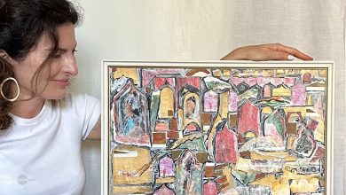 fostul-magistrat-raluca-moisoiu-reuneste-lucrari-realizate-intre-2010-si-2026-in-expozitia-„amintiri”