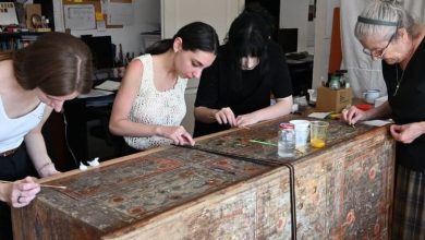 specialisti-si-studenti-restaureaza-piese-de-patrimoniu-la-muzeul-judetean-mures