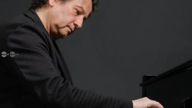 turneul-„pianul-calator”-cu-horia-mihail,-pe-scena-palatului-culturii