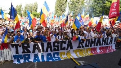 ”marsul-tricolorului”-si-”sarbatoarea-tricolorului”,-la-targu-mures