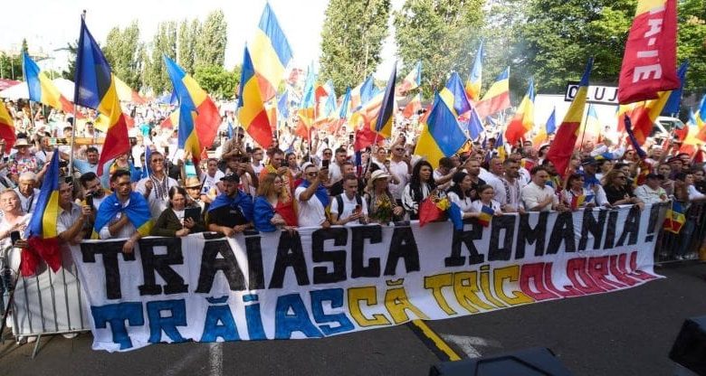 ”marsul-tricolorului”-si-”sarbatoarea-tricolorului”,-la-targu-mures