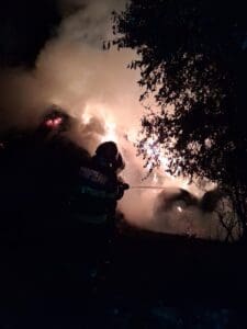 incendiu-in-cursul-noptii-in-localitatea-zau-de-campie
