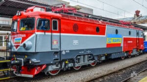 aproximativ-2000-de-angajati-ai-cfr-marfa-risca-sa-ramana-fara-locuri-de-munca-in-urma-falimentului-companiei