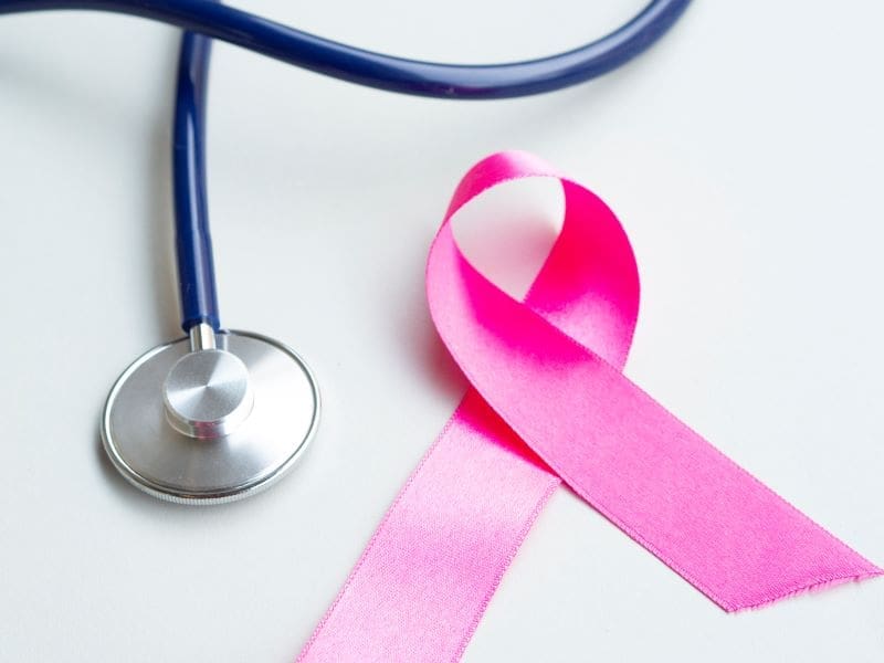 consultatii-gratuite-pentru-depistarea-cancerului-de-san,-pentru-femeile-din-grupuri-vulnerabile-din-regiunea-centru