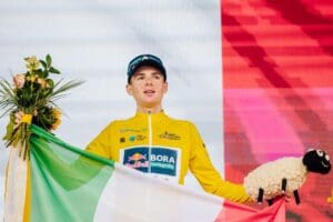 lorenzo-mark-finn-a-castigat-turul-ciclist-al-sibiului