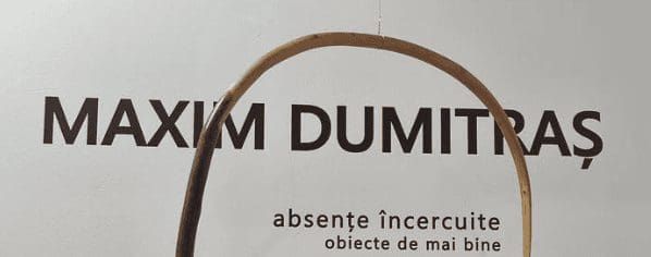 expozitia-„absente-incercuite”,-semnata-de-artistul-maxim-dumitras,-poate-fi-vizitata-la-palatul-culturii-din-targu-mures