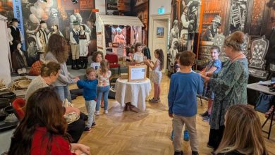 activitate-de-folclor-pentru-copii-la-sectia-de-etnografie-a-muzeului-judetean-mures