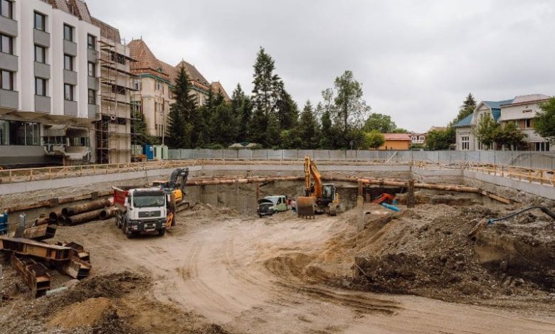 foto:-evolutie-spectaculoasa-a-santierului-parcarii-subterane-din-targu-mures