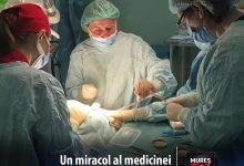 un-miracol-al-medicinei-la-targu-mures:-dr.-adriana-neagos-si-echipa-sa-redau-auzul-micutului-vladimir-prin-prima-operatie-„smart”-din-lume!