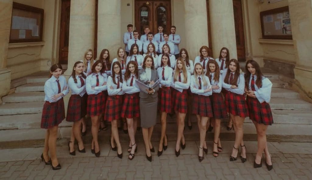 mora-ingrid-carla,-a-doua-medie-generala-de-10-la-bacalaureat-in-judetul-mures!