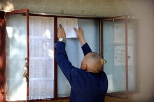 77-de-elevi-mureseni-au-promovat-bacalaureatul-dupa-ce-au-contestat-media-initiala