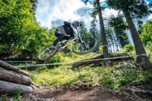 acces-cu-telegondola-in-bike-park-postavarul