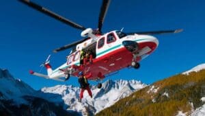 doi-alpinisti-de-nationalitate-romana-si-au-pierdut-viata-in-masivul-gran-paradiso-din-alpii-italieni