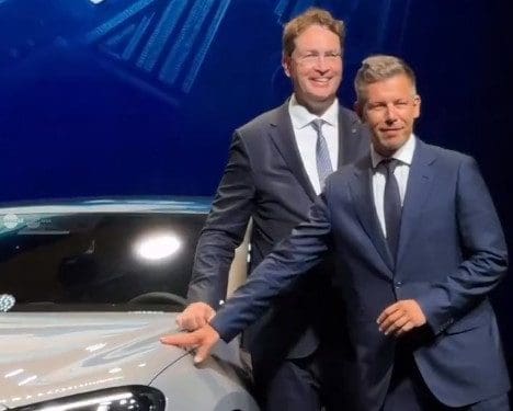 mercedes-benz-creste-productia-la-uzina-din-ungaria-in-urma-unei-investitii-de-1-miliard-de-euro
