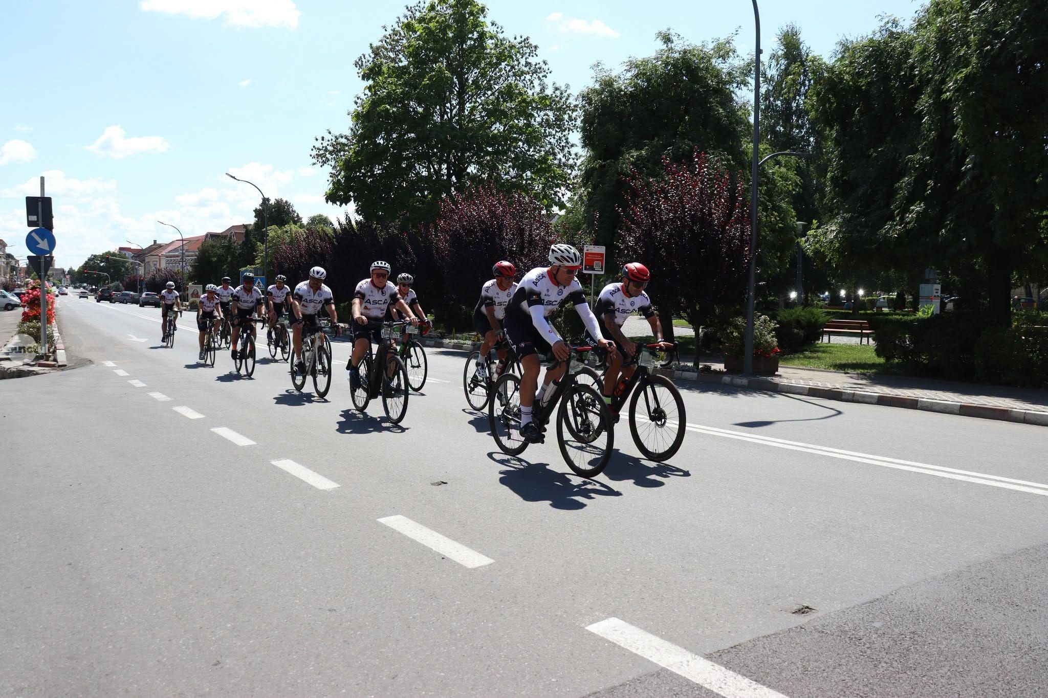 ciclistii-asca-reghin-au-parcurs-700-de-kilometri-pe-transfagarasan-si-transalpina