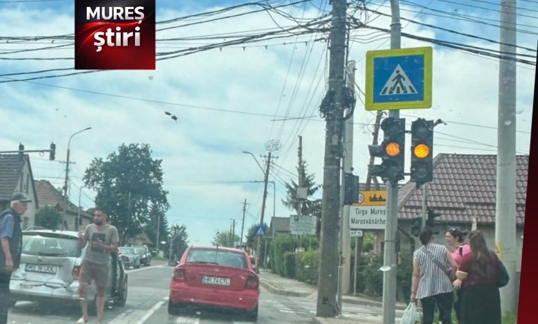 tamponare-la-granita-dintre-targu-mures-si-sangeorgiu-de-mures.-trafic-ingreunat