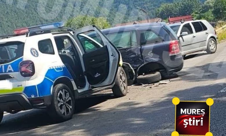 accident-pe-hula-danesului!-o-autospeciala-de-politie-a-fost-implicata-in-impact
