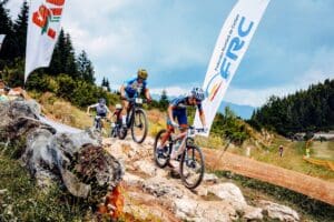 la-cheile-gradistei-incep-europenele-de-mountain-bike-pentru-tineret