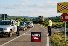 sute-de-soferi-verificati-la-trecerile-la-nivel-cu-calea-ferata-in-mures:-zeci-de-amenzi-si-10-permise-retinute!