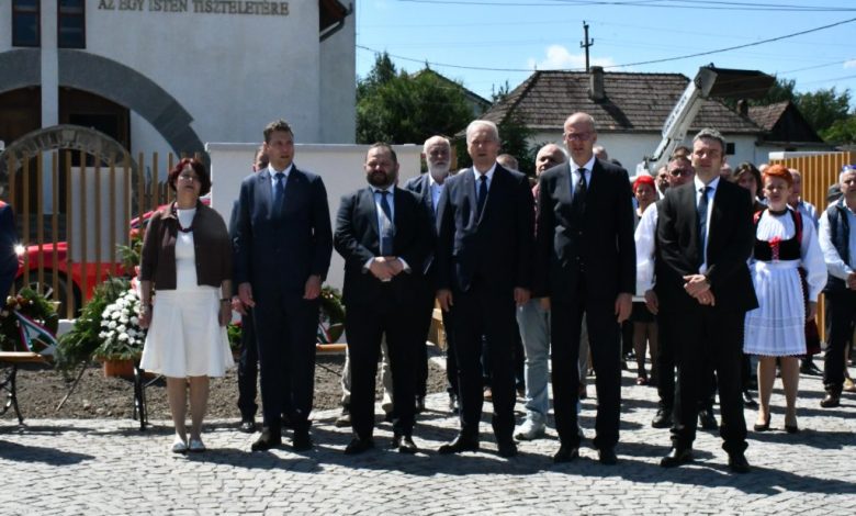 noua-expozitie-permanenta-din-cadrul-ansamblului-memorial-petofi-din-albesti-a-fost-inaugurata-duminica,-26-iulie