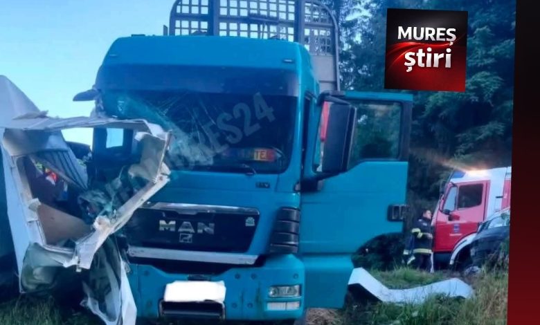 accident-tragic-pe-dn13a:-un-barbat-a-murit,-iar-altul-a-fost-ranit-dupa-impactul-dintre-un-camion-din-mures-si-o-autoutilitara!