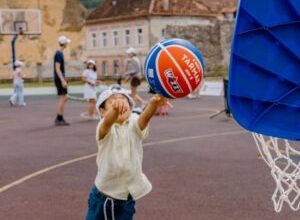 primaria-brasov-va-realiza-un-complex-sportiv-pentru-copii-in-parteneriat-cu-fundatia-omului-de-afaceri-ion-tiriac
