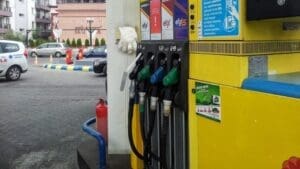 sedinta-de-urgenta-la-ministerul-energiei,-pe-fondul-unei-cresteri-semnificative-a-preturilor-carburantilor