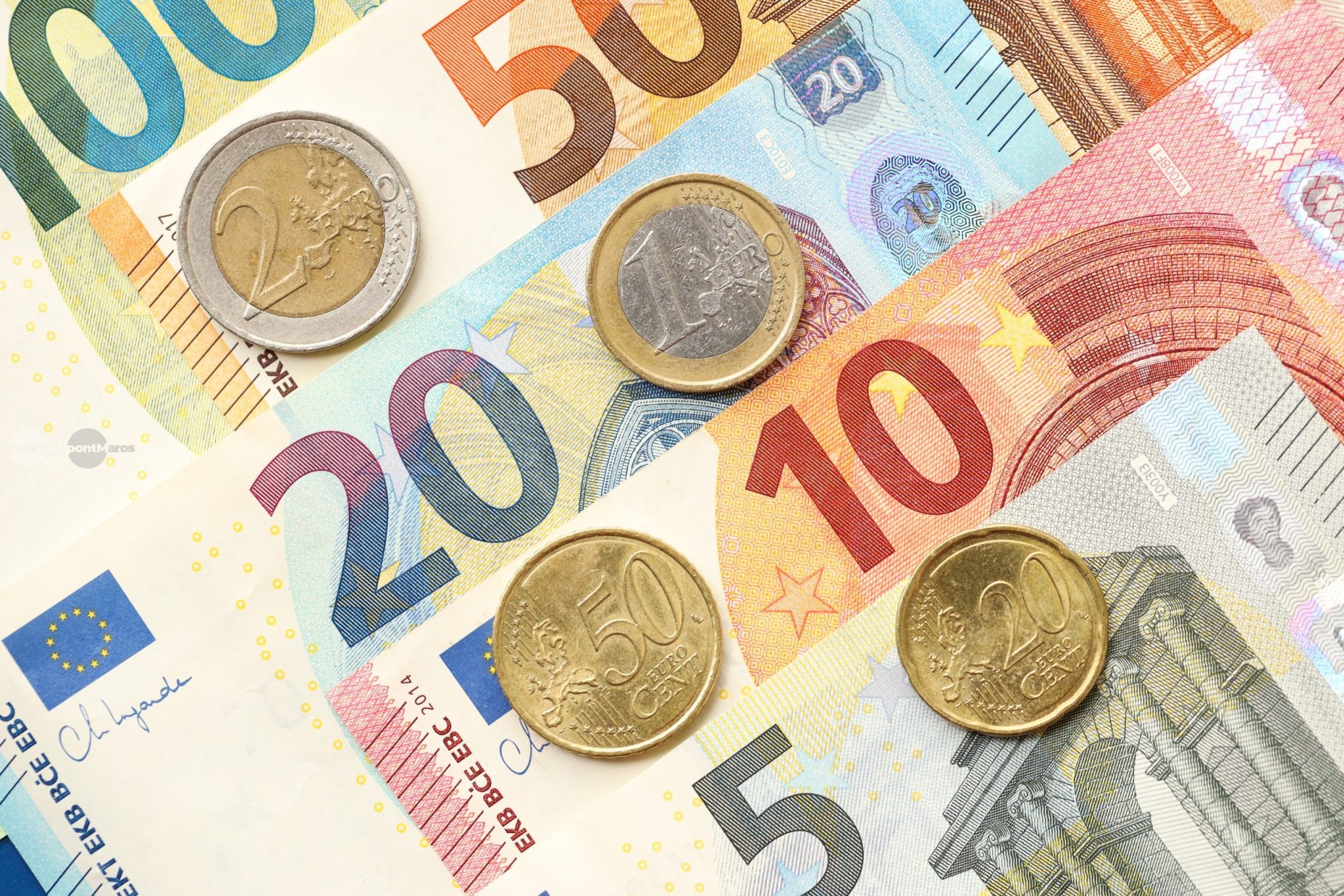 fondul-de-investitii-pentru-digitalizare-si-tranzitie-verde,-taiat-de-la-300-la-100-de-milioane-de-euro
