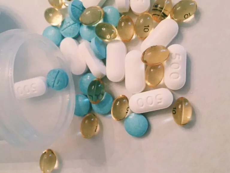 ungaria-produce-de-peste-doua-ori-mai-multe-medicamente-decat-romania.-gedeon-richter-genereaza-singura-afaceri-de-2,3-miliarde-de-euro-anual