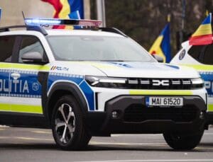 miercurea-ciuc:-sofer-fara-permis-si-sub-influenta-alcoolului-a-intrat-cu-autoturismul-intr-un-imobil
