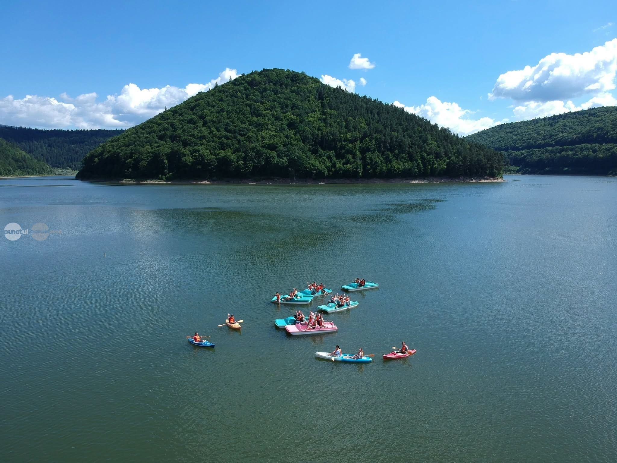 noapte-de-aventura-pe-apa,-organizata-de-kayaking-zetea