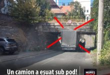 un-camion-a-esuat-sub-podul-de-la-aquaserv!-soferii-sunt-sfatuiti-sa-ocoleasca-zona