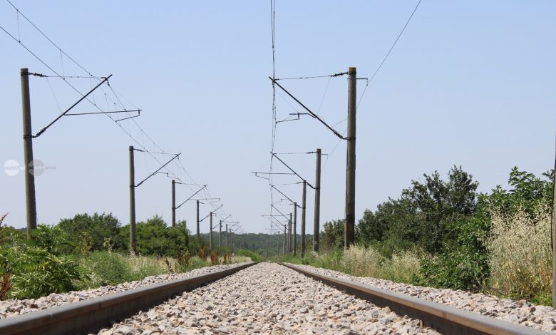 linia-ferata-deda–targu-mures–razboieni-ar-putea-fi-electrificata-–-ce-prevede-noul-proiect-cfr